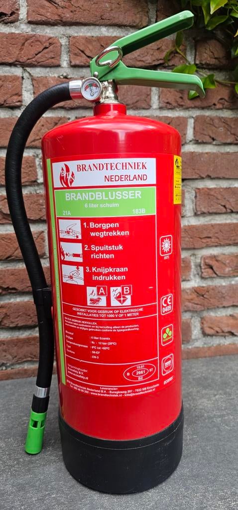 Brandblusser 6 liter schuim - Brandtechniek Nederland, Ophalen, Gebruikt, Brandblusser