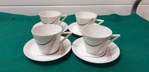 Kop en schotels 8-delig winterling, Ophalen of Verzenden