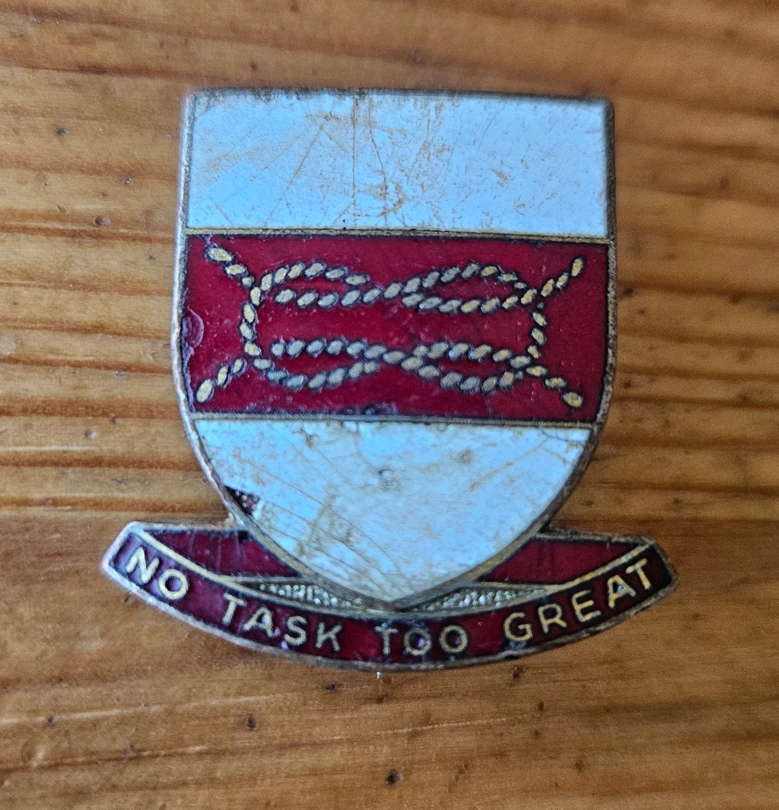97th Engineer Battalion speld, Verzamelen, Militaria | Algemeen, Ophalen of Verzenden, Landmacht, Amerika, Embleem of Badge