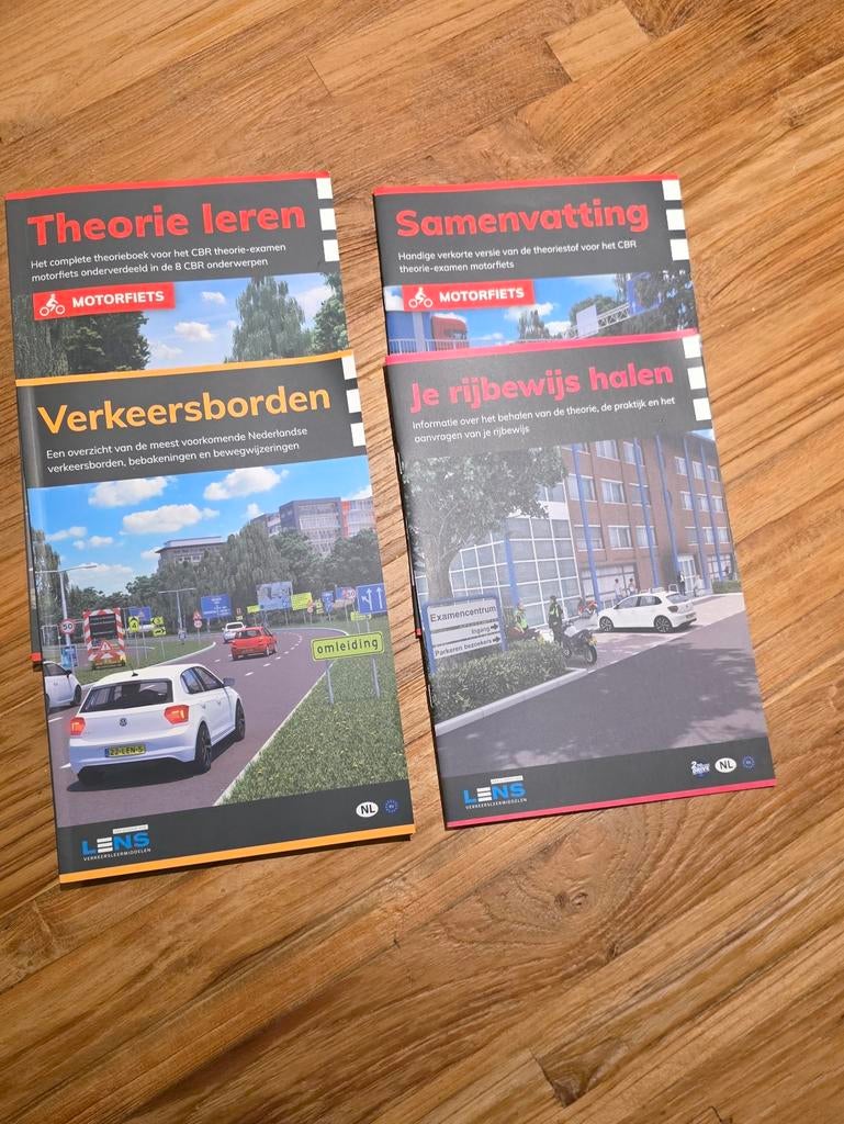 Complete set CBR motortheorie boeken voor examen, Boeken, Ophalen of Verzenden, Zo goed als nieuw