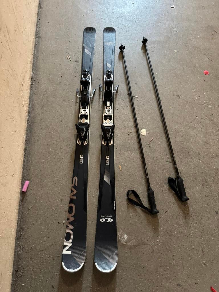 Salomon skis 185cm en skistokken 135cm, 160 tot 180 cm, Zo goed als nieuw, Ski's, Salomon