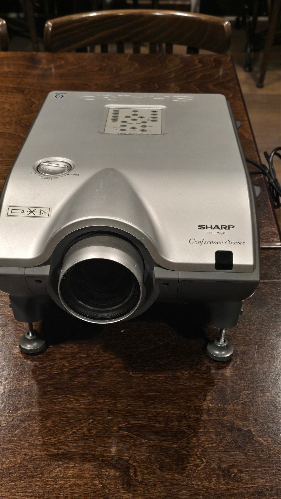 Sharp XG-P25X LCD Beamer Projector - Conference Series, Ophalen, Gebruikt, LCD, Overige resoluties