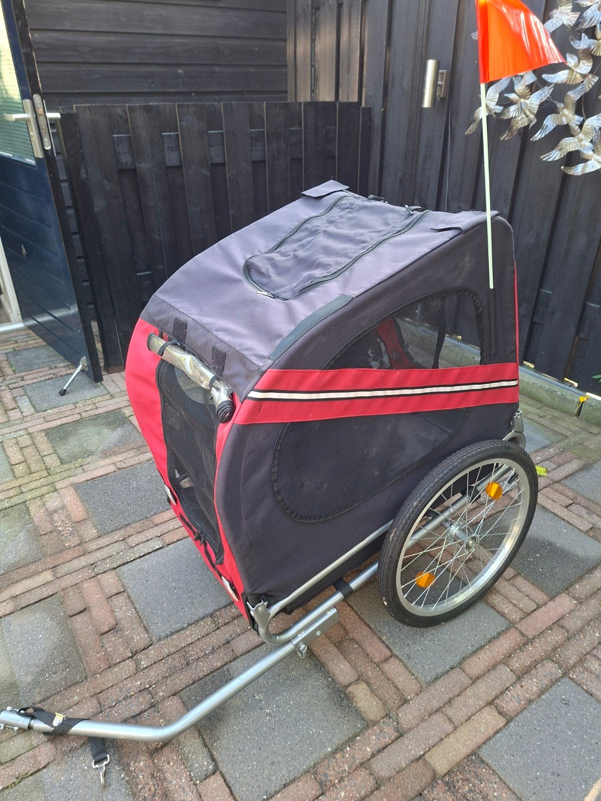 Hondenfietskar - Comfortabel en Veilig voor uw Hond, Ophalen, Gebruikt, Opvouwbaar, 20 tot 40 kg