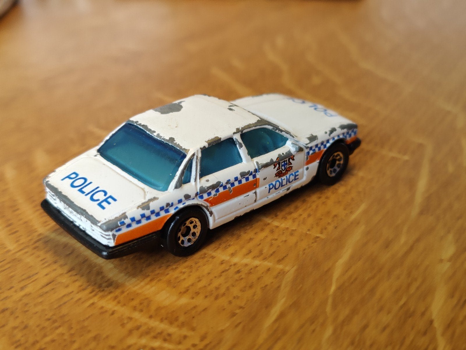 Matchbox Jaguar XJ6 Police, Hobby en Vrije tijd, Modelauto's | Overige schalen, Ophalen of Verzenden, Nieuw