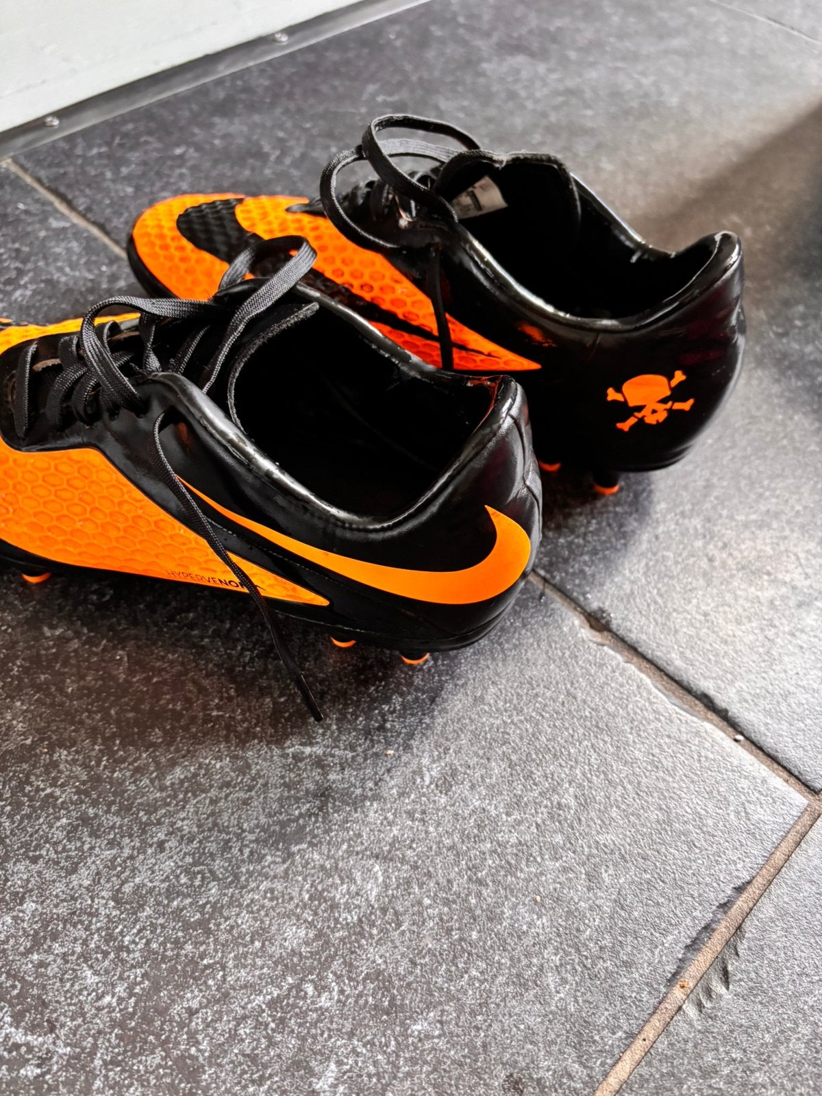 Nike hypervenom phantom  skull &crossbones”  2013 ! Maat 40, Sport en Fitness, Voetbal, Ophalen of Verzenden, Zo goed als nieuw