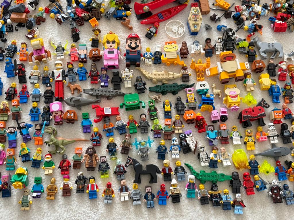 Lego poppetjes verzameling minifiguren, dieren, wapens etc., Ophalen of Verzenden