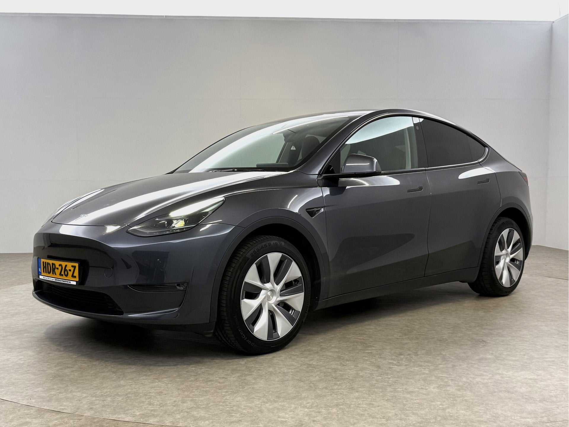 Foto 9 van Tesla Model Y Long Range AWD 75 kWh | Snelladen | SOH 90% |