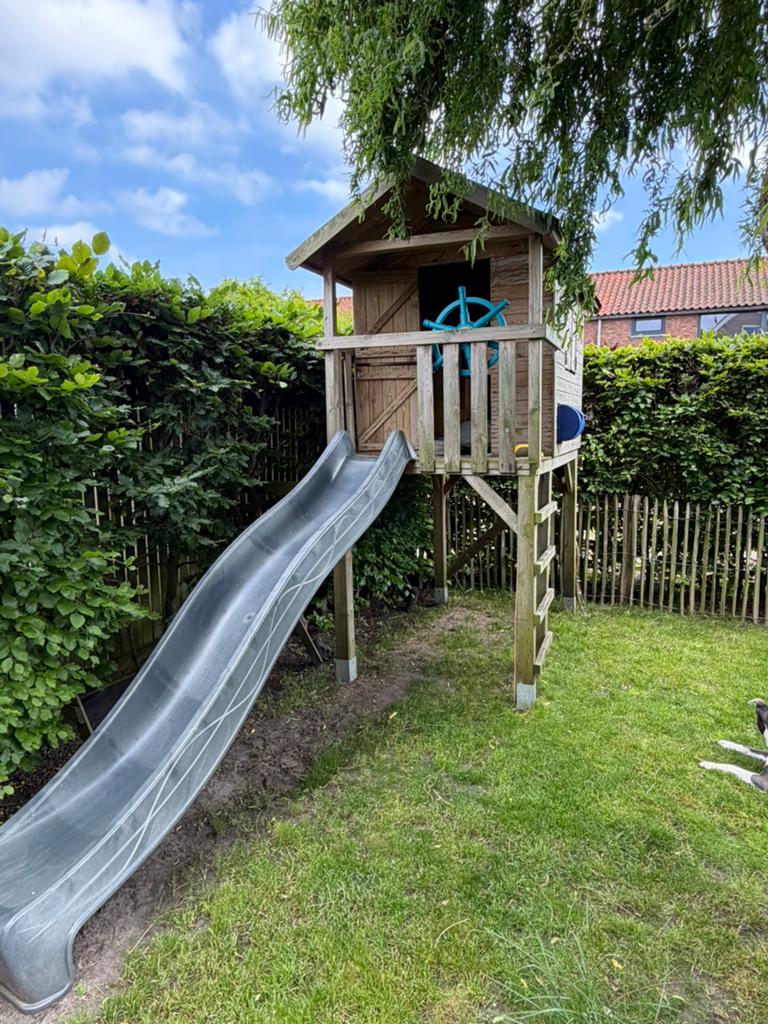 Speelhuisje met glijbaan, Ophalen, Gebruikt, Glijbaan