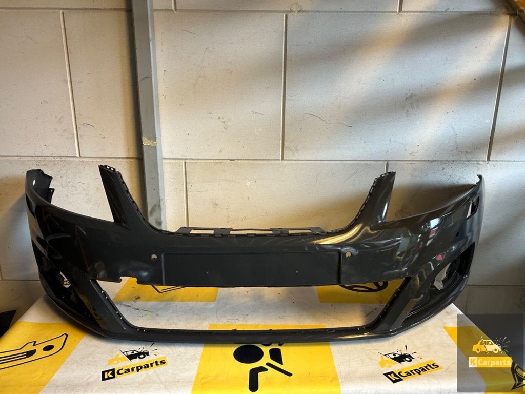 Seat Alhambra 7N Voorbumper KLS PDC 7N5807221A bumper, Auto-onderdelen, Carrosserie en Plaatwerk, Bumper, Seat, Voor, Gebruikt