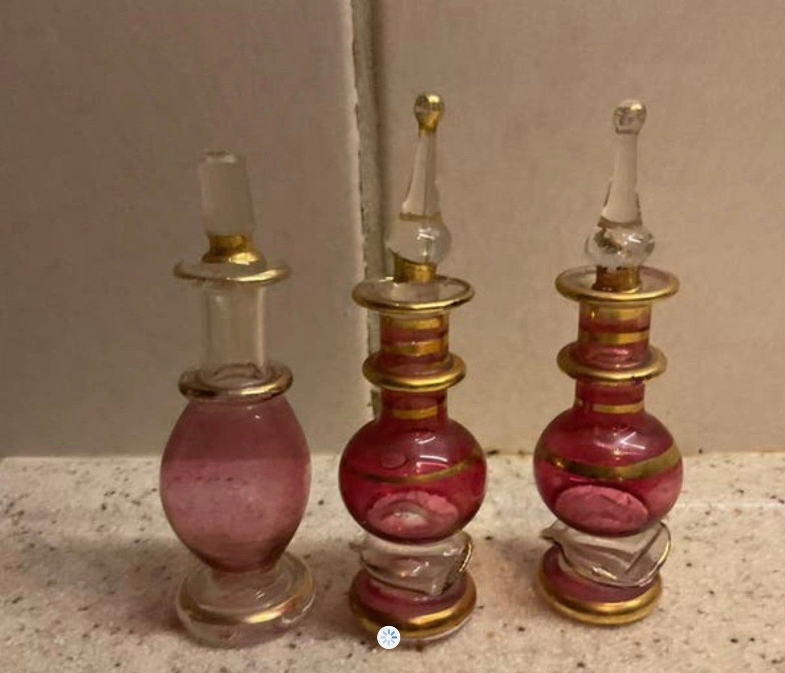 3 glazen parfumflesjes uit Griekenland, Ophalen of Verzenden