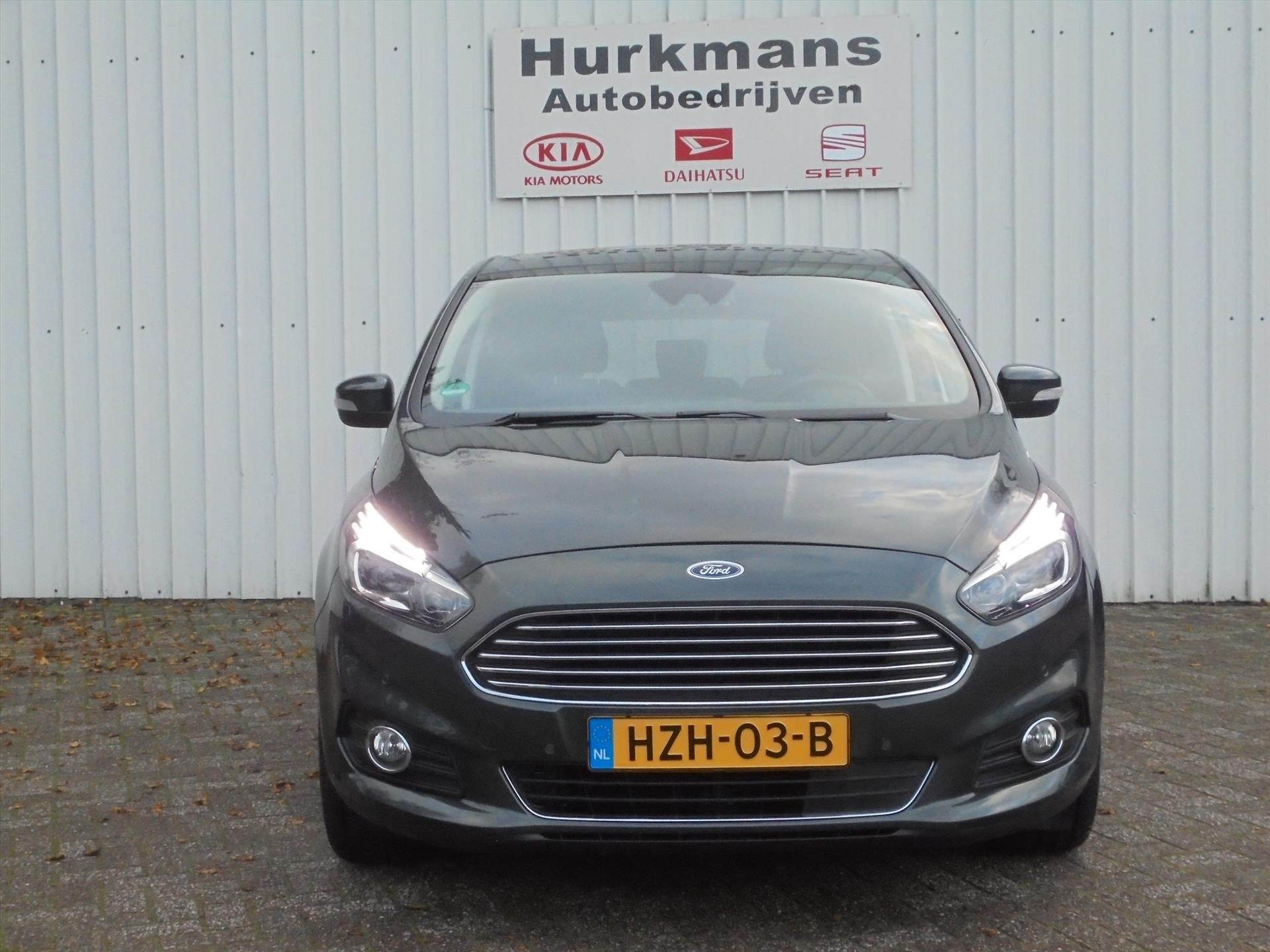 Ford S-Max 1.5 ECOBOOST ZEER NETJES DEALER OND TREKHAAK, Auto's, Ford, Stof, 4 cilinders, 160 pk, Automatische klimaatregeling
