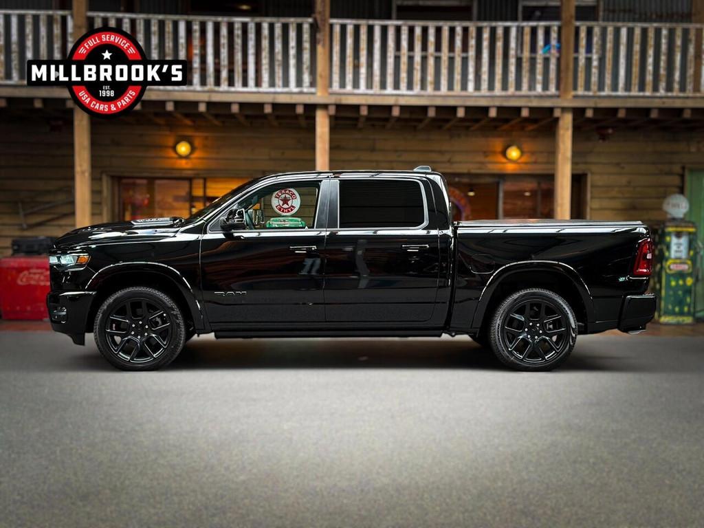 Dodge Ram 1500 3.0 Hurricane Premium Laramie Night, BPM VRIJ, Auto's, Dodge, Automaat, Zwart, Leder, Bedrijf