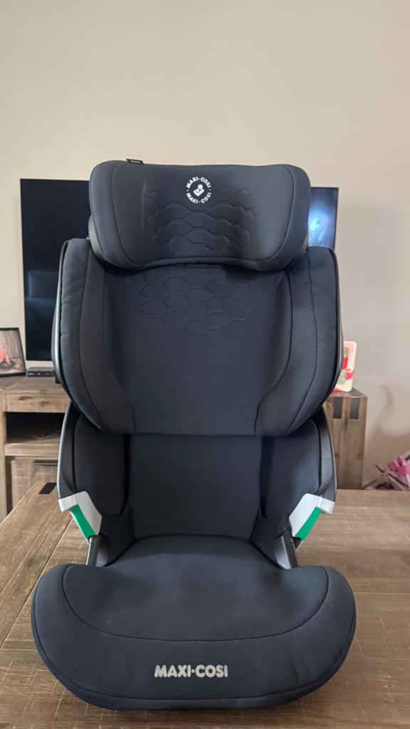 Maxi-Cosi Kore Pro i-Size autostoel, Kinderen en Baby's, Autostoeltjes, Ophalen, 15 t/m 36 kg, Zijbescherming, Zo goed als nieuw