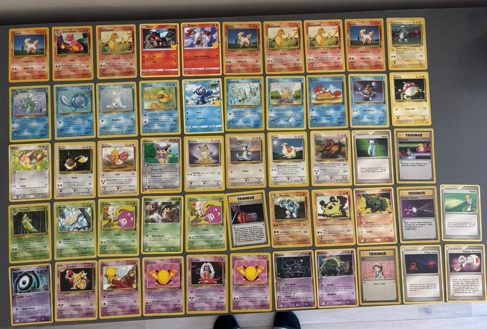 Meer dan 100 Pokémonkaarten, Ophalen, Zo goed als nieuw, Meerdere kaarten