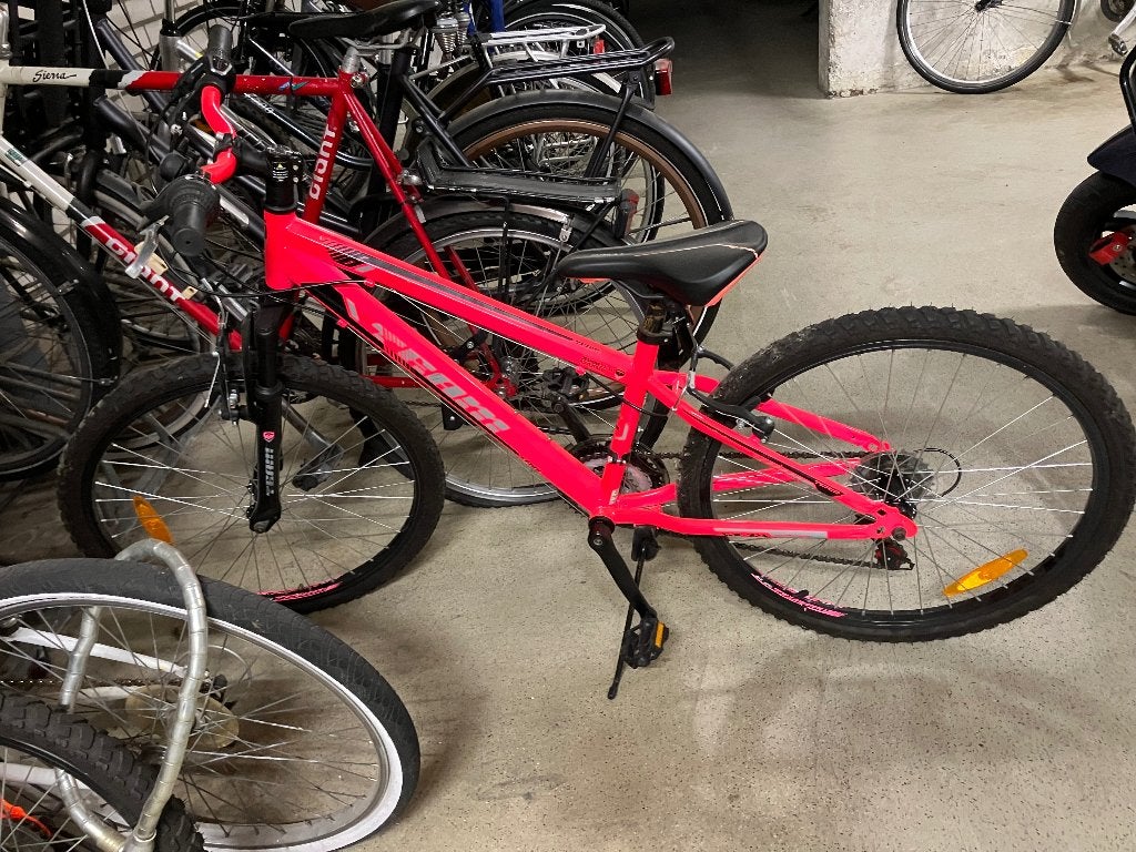 Mountainbike 24 inch, Ophalen of Verzenden, Zo goed als nieuw, 20 inch of meer
