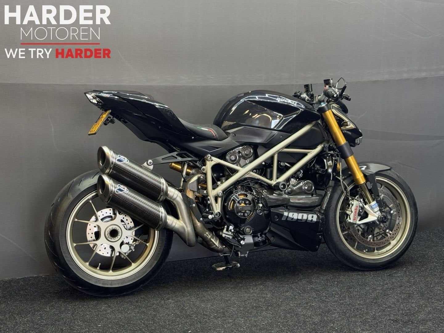 DUCATI STREETFIGHTER S 1098 | BIZAR EXEMPLAAR | LIEFHEBBERSM, DUCATI, 2 cilinders, 1099 cc, Motorrijbewijs A