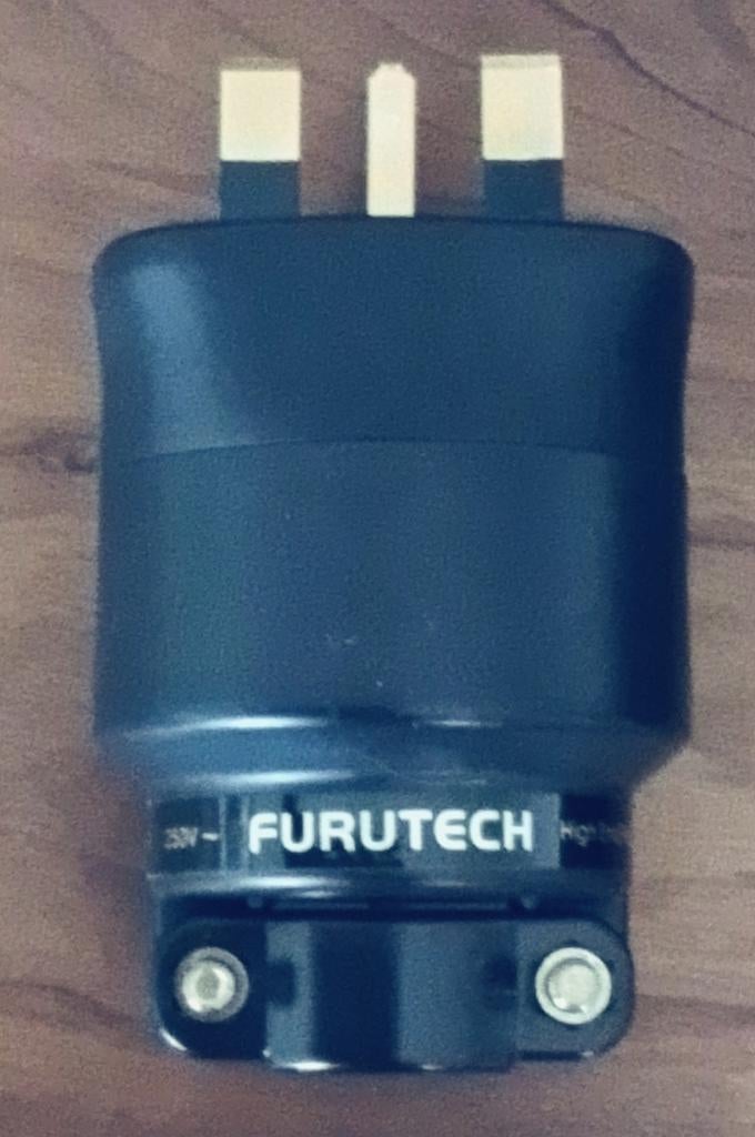 Furutech FI-UK 1363(G) UK Stekker - Audiofiele Kwaliteit, Ophalen of Verzenden, Zo goed als nieuw, Minder dan 2 meter, Overige kabels