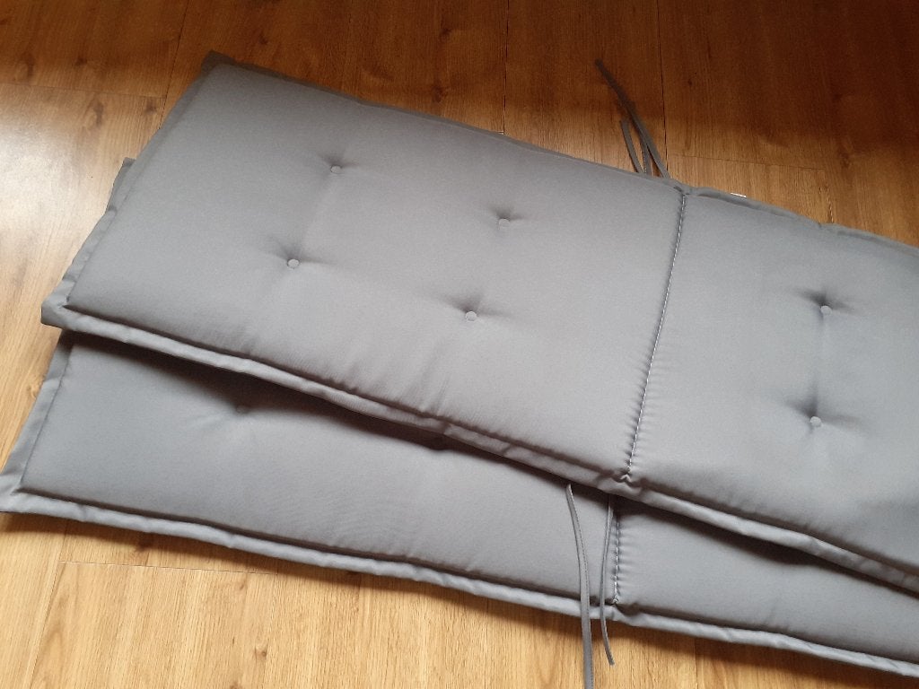 2x tuinstoelkussens hoge rug grijs, Tuin en Terras, Tuinmeubel-accessoires, Ophalen, Zo goed als nieuw