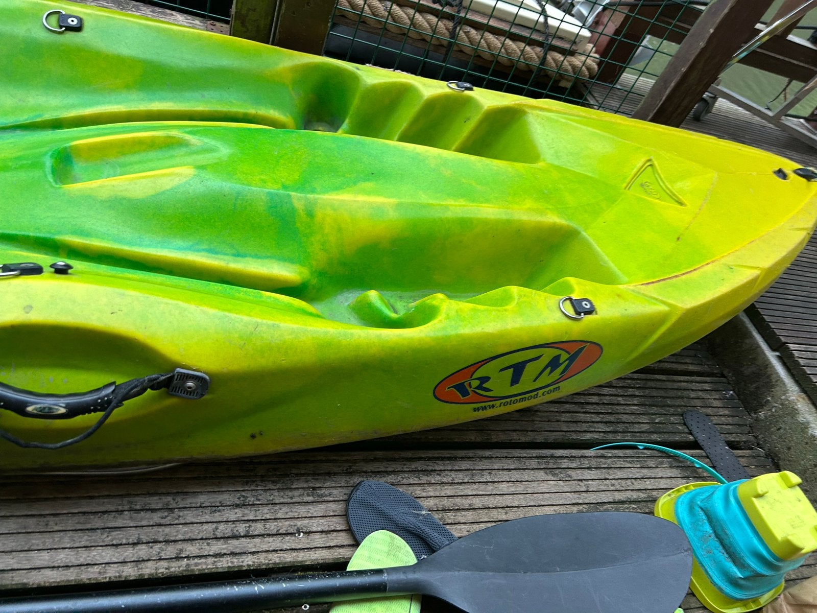 Leuke RTM Kayak - Geschikt voor Zee, Slootjes en Rivieren, Watersport en Boten, Kajaks, Ophalen, Gebruikt, 1-persoons