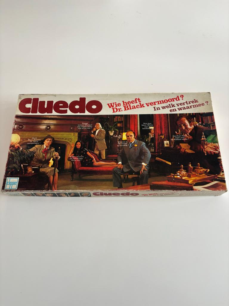 Cluedo Bordspel - Wie heeft Dr. Black vermoord?, Drie of vier spelers, Ophalen of Verzenden, Gebruikt