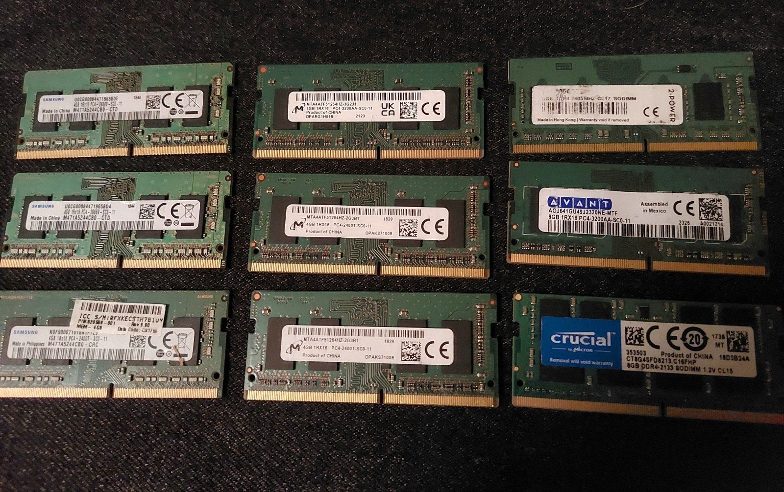 Ramgeheugen /Werkgeheugen 9 stuks DDR4 8GB en 4GB 1RX16 PC4, Ophalen of Verzenden, Gebruikt, DDR4, 8 GB