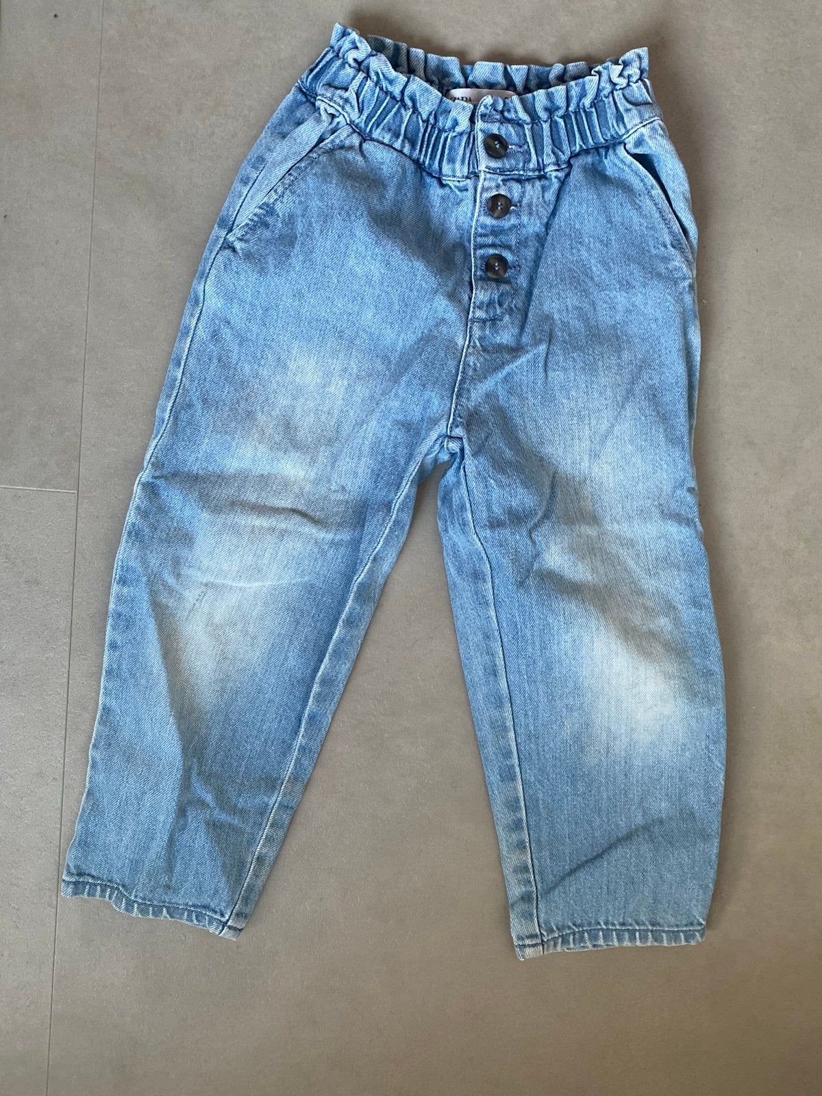 Zara spijkerbroekje maat 110 (4-5 jaar), Kinderen en Baby's, Verzenden, Gebruikt, Jongen of Meisje, Broek