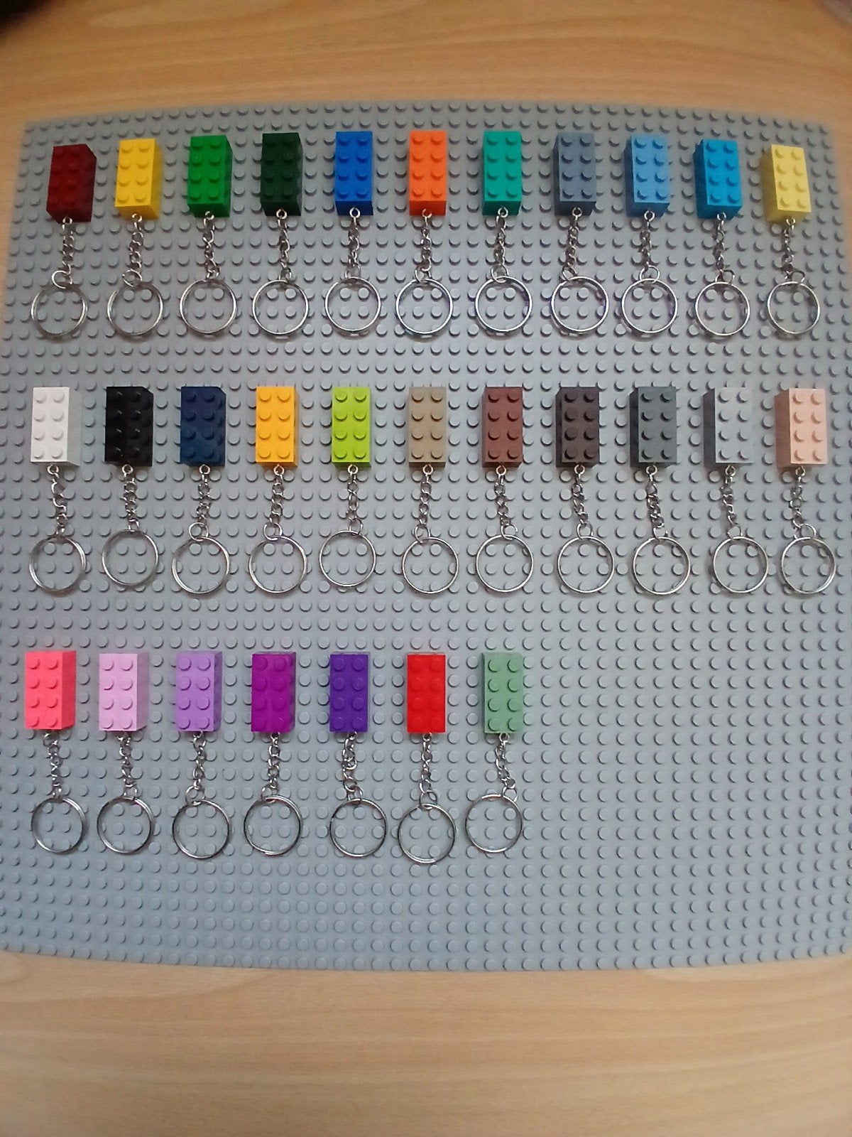 Officiële LEGO 2x4 Steen Sleutelhangers - Diverse Kleuren, Ophalen of Verzenden, Zo goed als nieuw, Overige merken