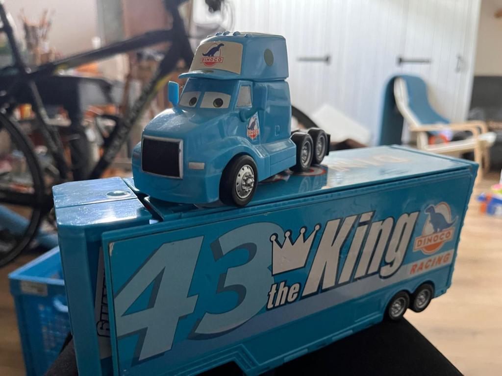 Dinoco auto racebaan! Speelgoed!, Verzamelen, Ophalen of Verzenden, Gebruikt
