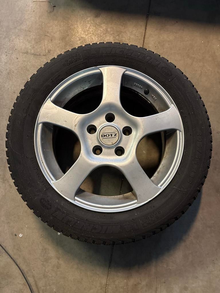 Dotz velgen met winterbanden 205/55 R16 5x100, Ophalen, Gebruikt
