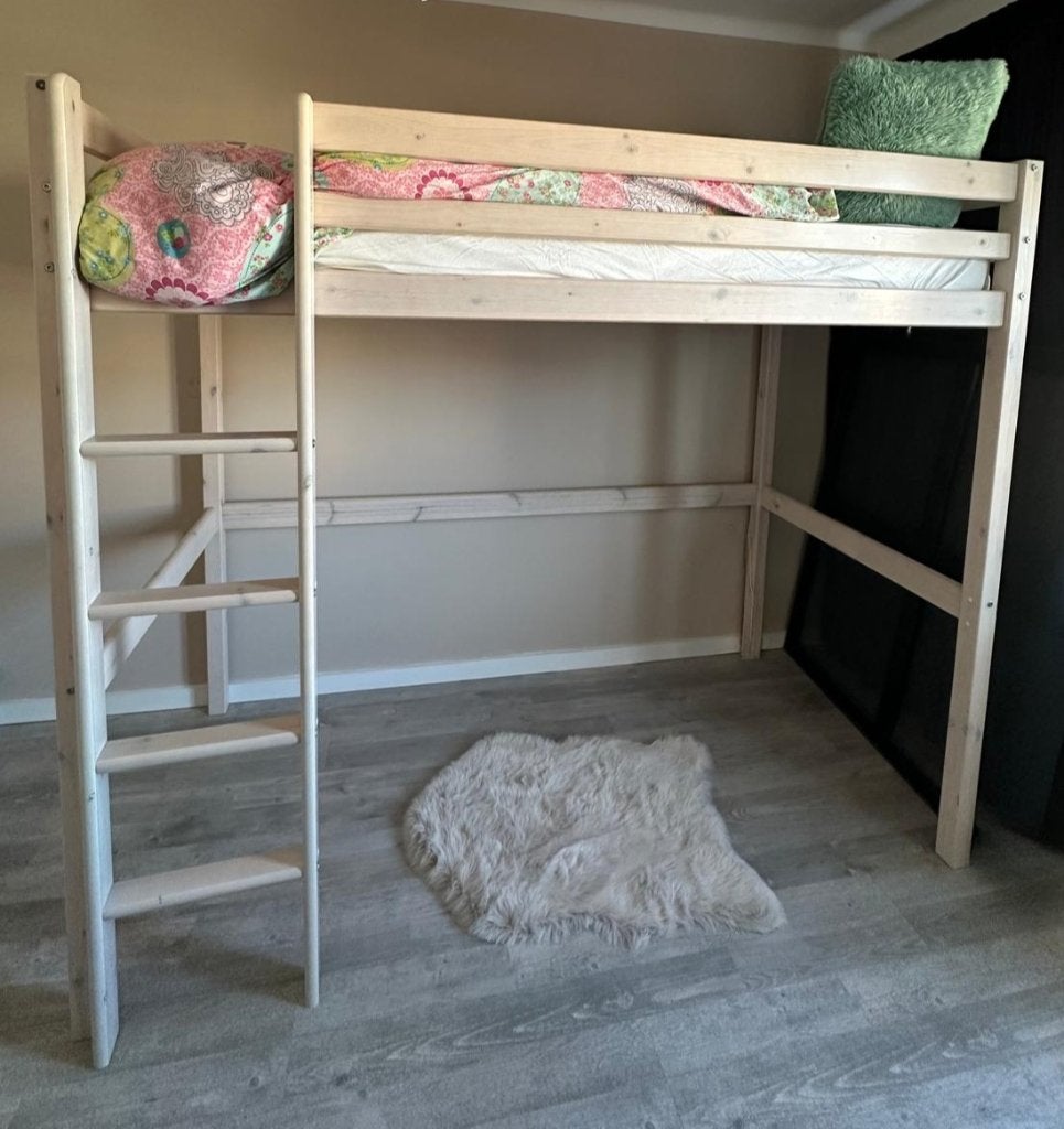 Hoogslaper van hout, wit transparant, Huis en Inrichting, Slaapkamer | Stapelbedden en Hoogslapers, Ophalen, 100 cm, Hoogslaper