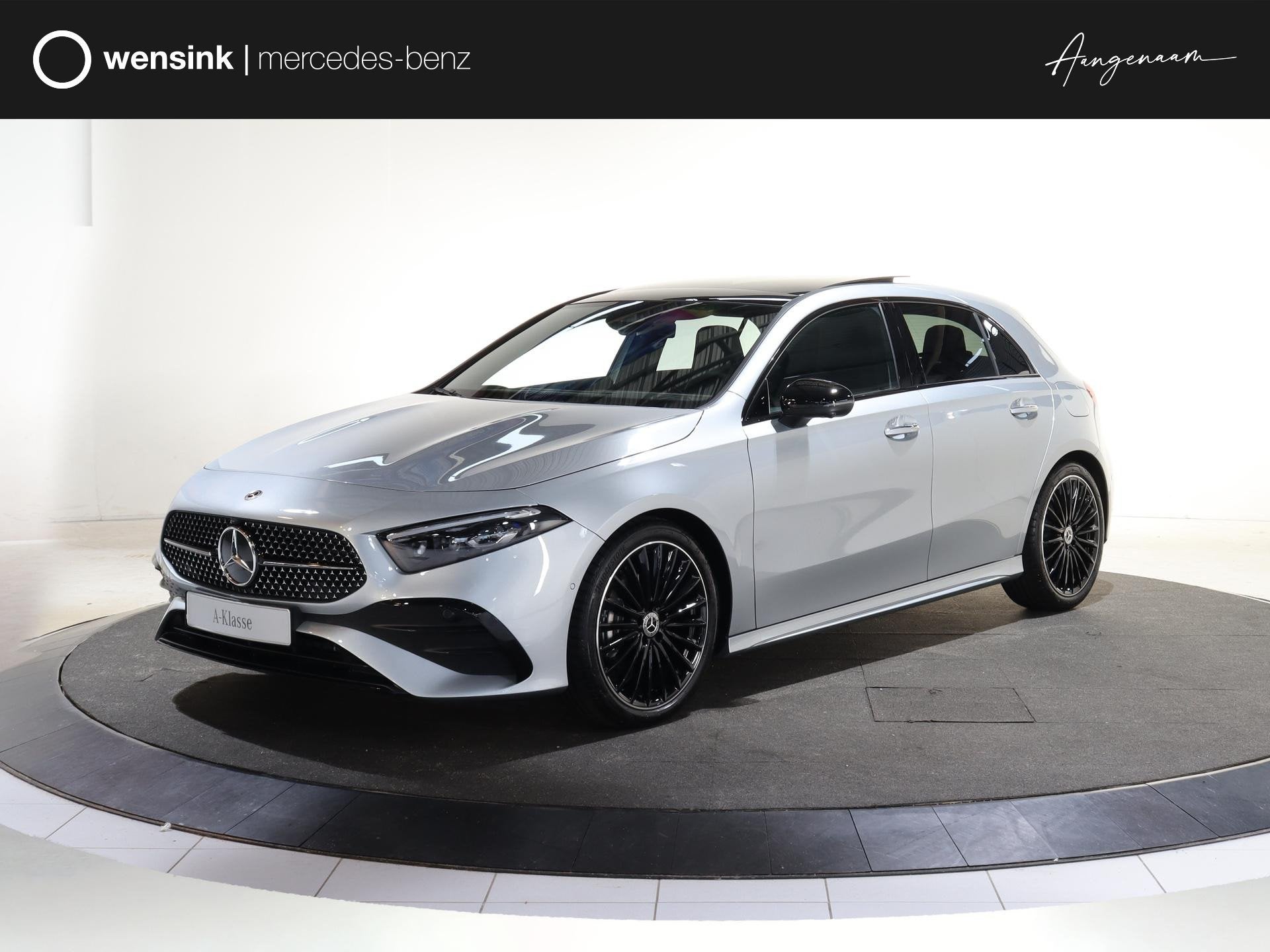 Mercedes-Benz A-klasse 180 Business Solution AMG | Panoramas, Auto's, 136 pk, 4 cilinders, Origineel Nederlands, Zilver of Grijs