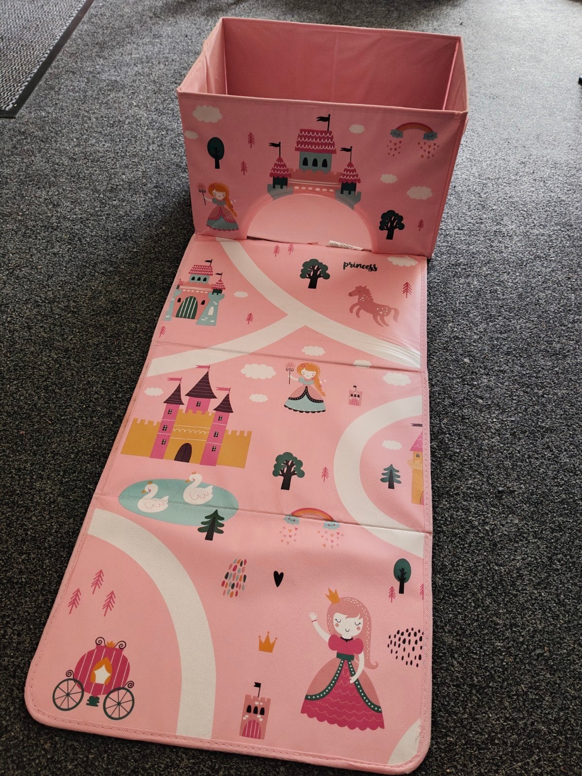 Uitklapbare doos voor de kinderkamer, Ophalen of Verzenden