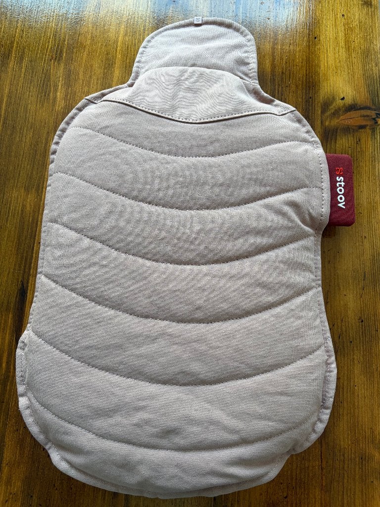 Stoov, Huddle warmtekussen, Huis en Inrichting, Woonaccessoires | Kussens, Verzenden, Zo goed als nieuw, Roze, Overige vormen