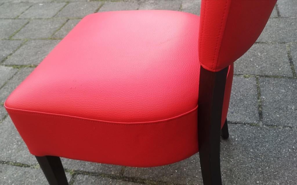 Rode stoel, goed als nieuw, zit echt lekker, Huis en Inrichting, Stoelen, Zo goed als nieuw, Rood, Zit lekker, Ophalen of Verzenden