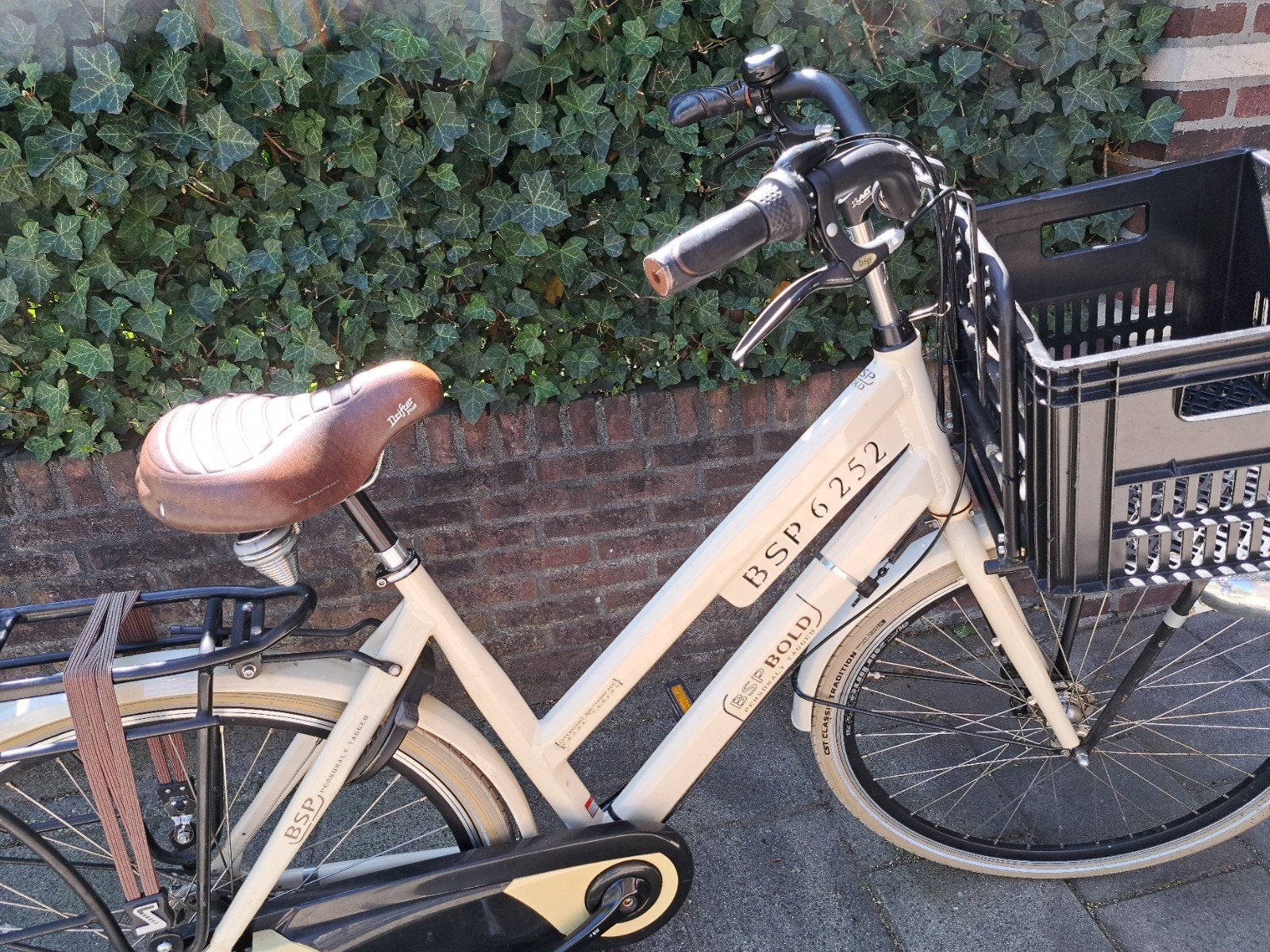Nette Bsp bold, Ophalen
