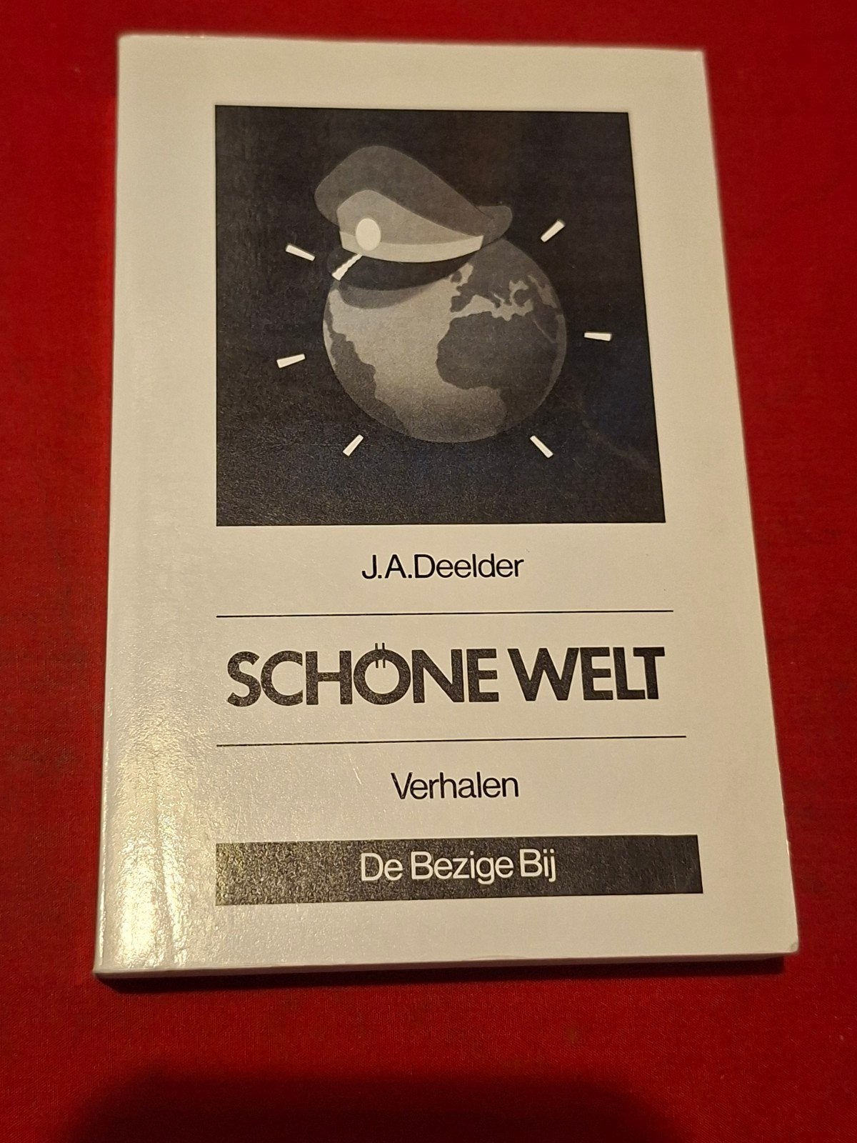 GESIGNEERD Schone welt. Jules Deelder. 1987, Ophalen of Verzenden, Gelezen
