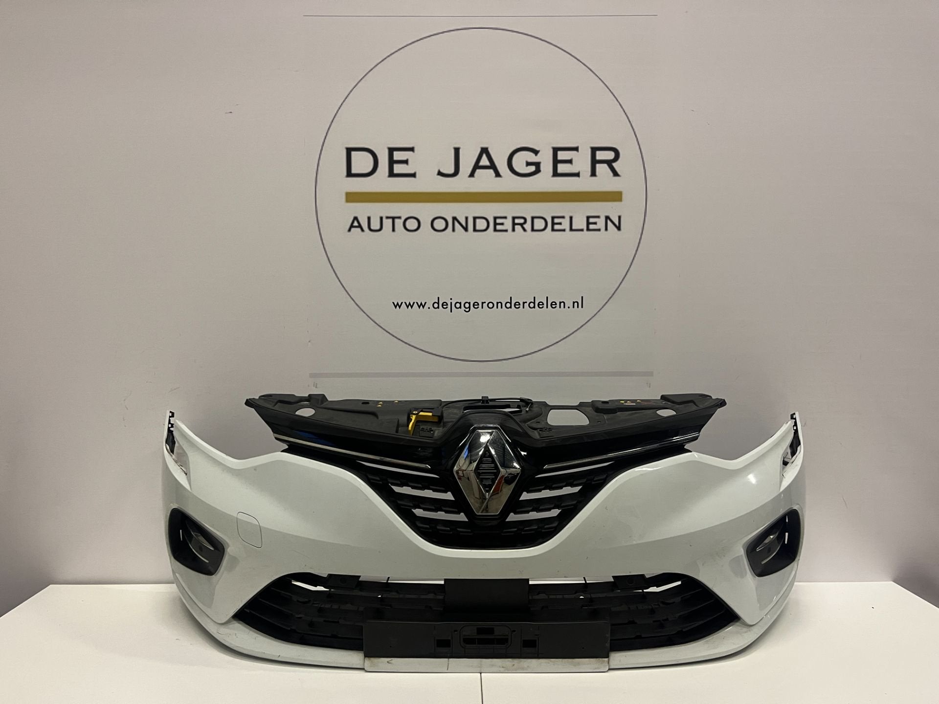 RENAULT CLIO 5 VOORKOP BUMPER MOTORKAP KOPLAMPEN 2019-, Renault Group, Gebruikt, Contact.group@renault.com, Ophalen of Verzenden