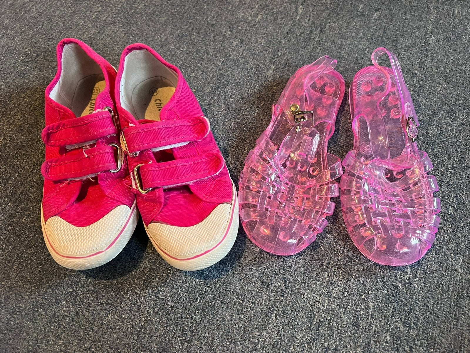 Zwemschoenen/Gymschoenen roze - maat 35, Ophalen of Verzenden, Zo goed als nieuw