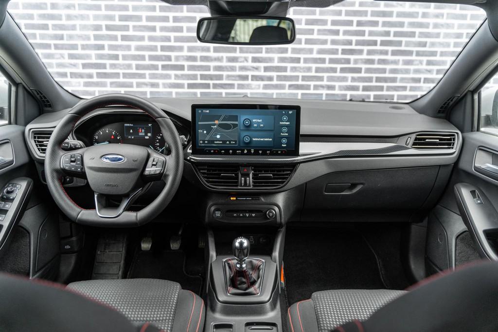 Ford Focus Wagon 1.0 EcoBoost Hybrid 125 ST Line | Apple Car, Auto's, Ford, Gebruikt, Origineel Nederlands, Handgeschakeld, 19 km/l