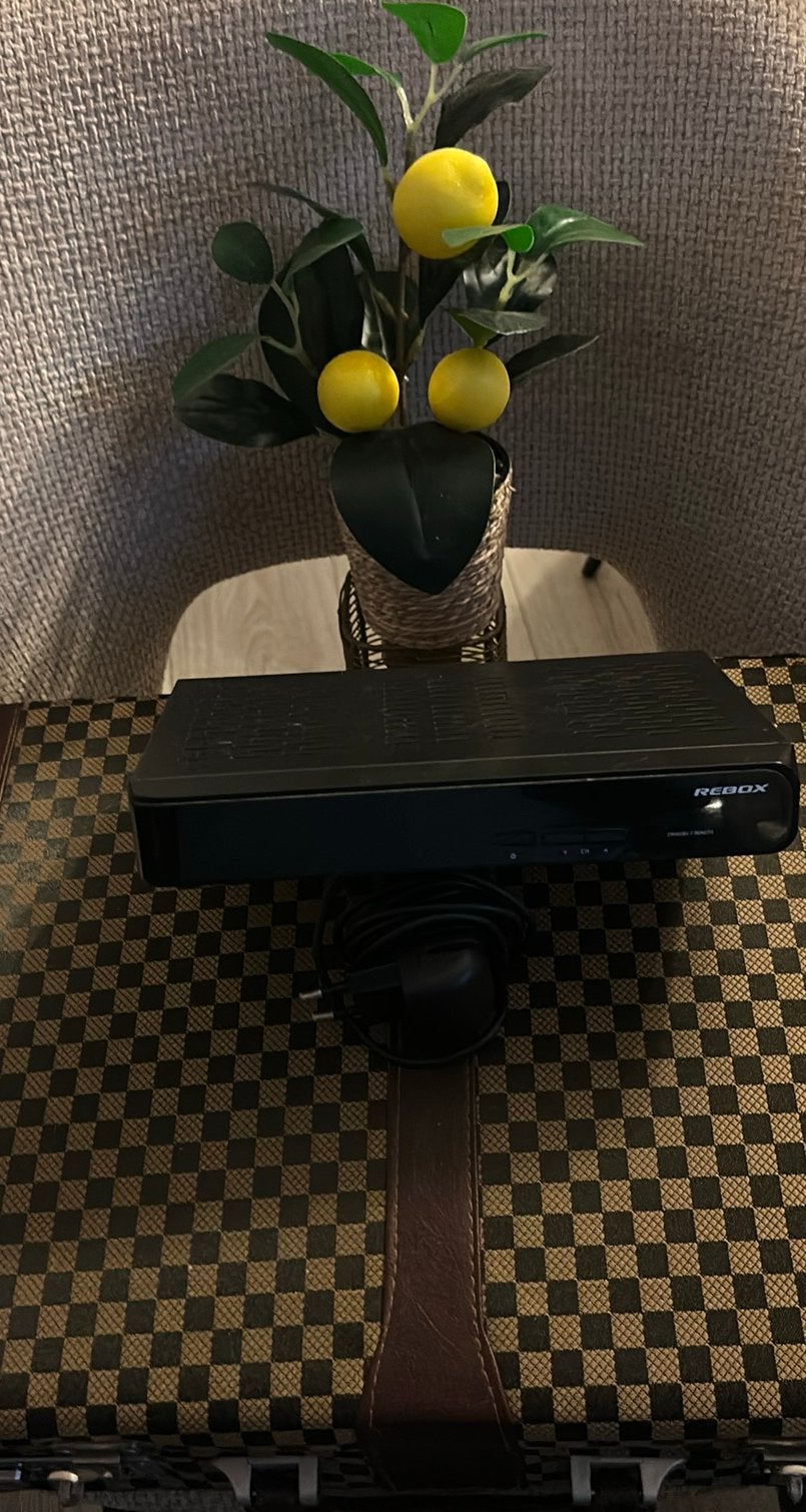 Rebox Decoder zonder afstandsbediening., Ophalen of Verzenden, Gebruikt, Decoder