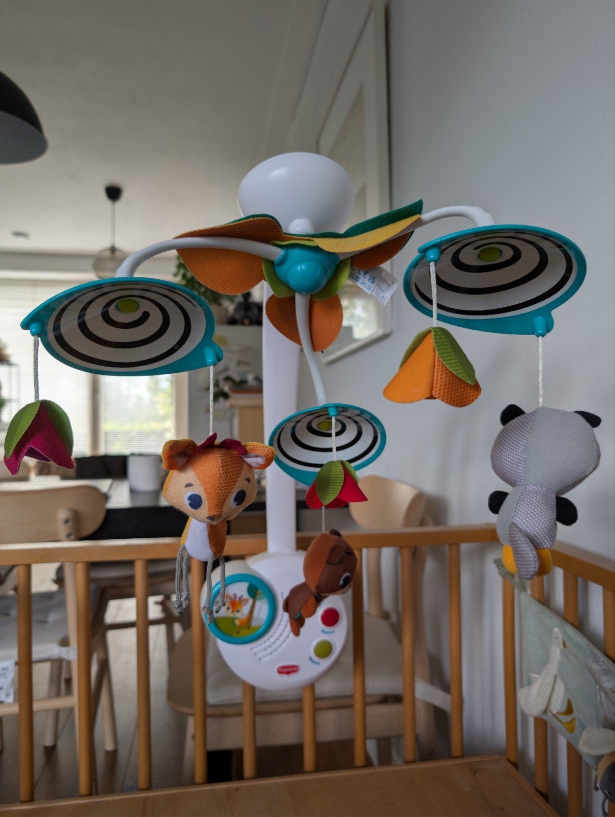 Tiny Love Into the Forest baby box mobile, Ophalen, Zo goed als nieuw, Mobiel