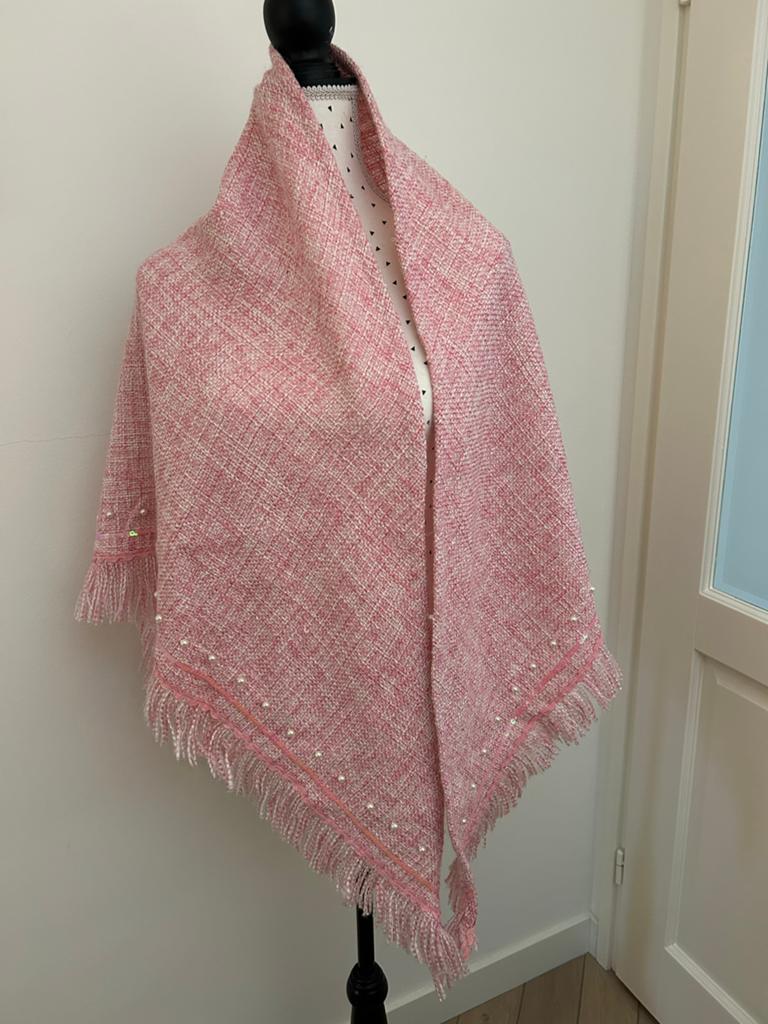 Roze Stola met Franjes en Parel Details, Ophalen of Verzenden, Zo goed als nieuw