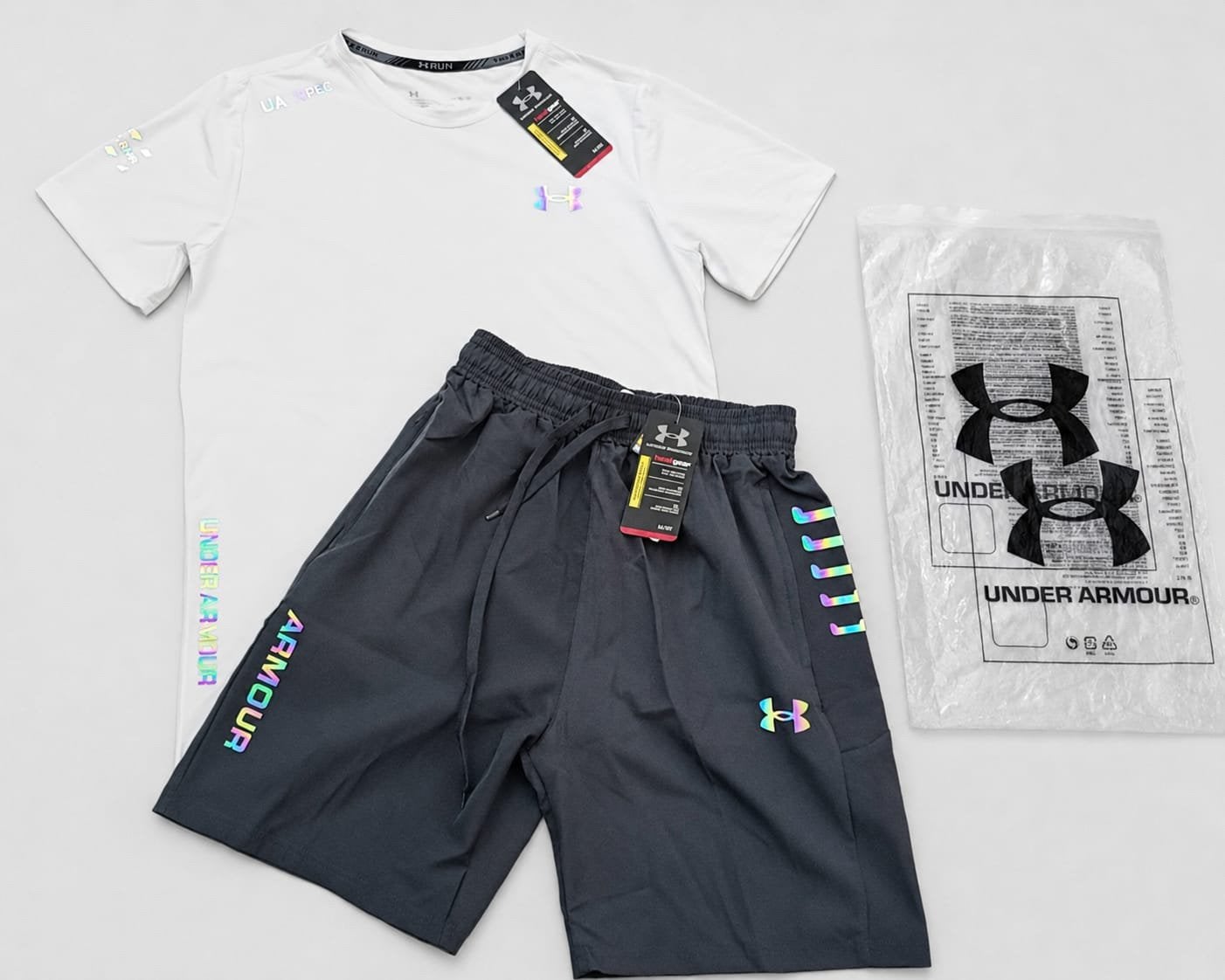 Under armour set wit shirt + korte broek maat, Ophalen of Verzenden, Maat 48/50 (M), Wit
