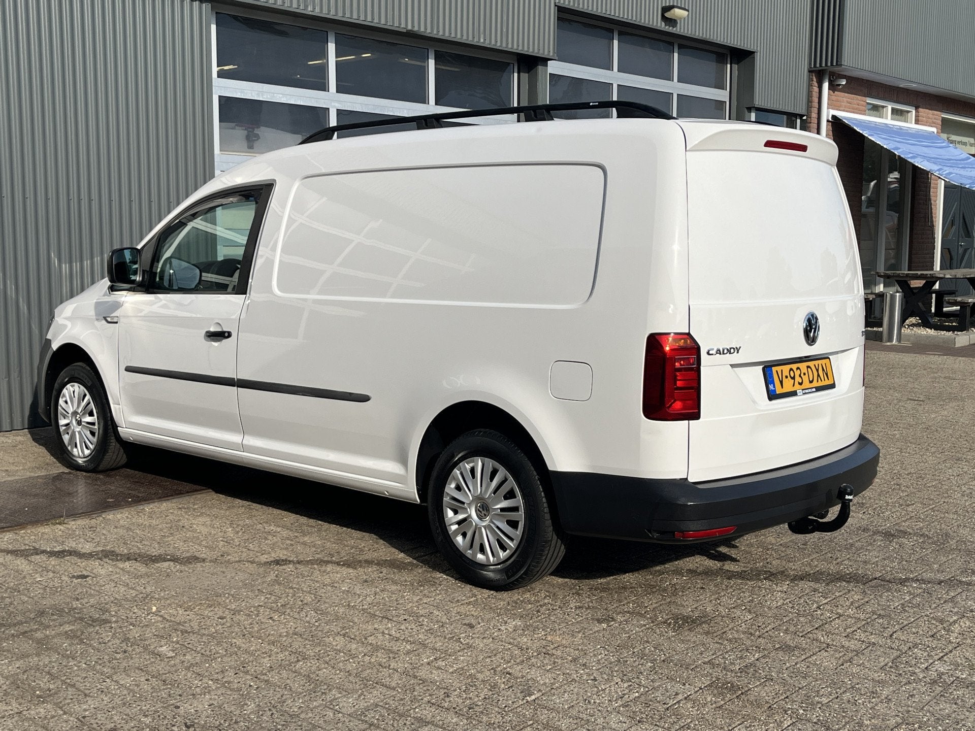 Volkswagen Caddy 2.0 TDI L2H1 Maxi 102pk DSG Automaat Airco, Auto's, Stof, Gebruikt, Volkswagen, Wit
