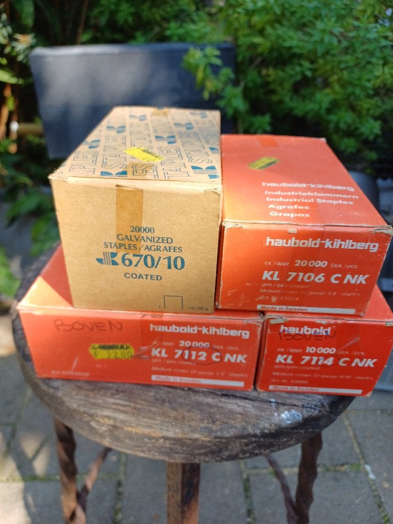 nieten haubold en staples, Doe-het-zelf en Verbouw, Ophalen of Verzenden, Nieuw, Tacker/nietmachine, Overige merken
