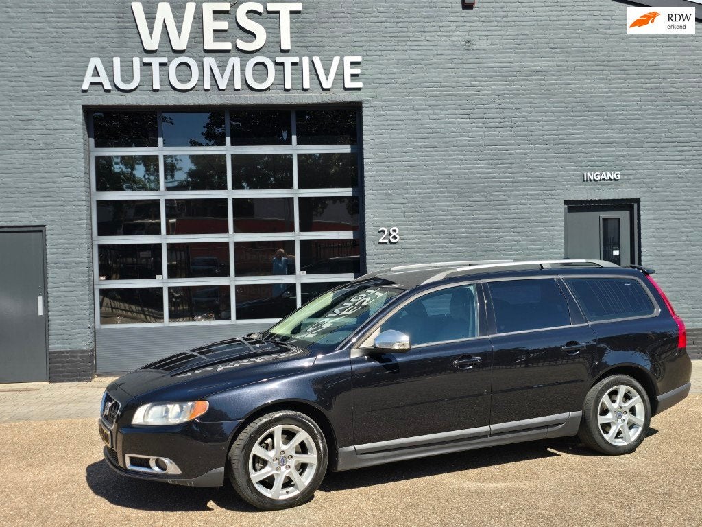 Volvo V70 2.4D Summum RIJDT ZEER GOED ! AUTOMAAT, V70, Diesel, Euro 4, Geïmporteerd