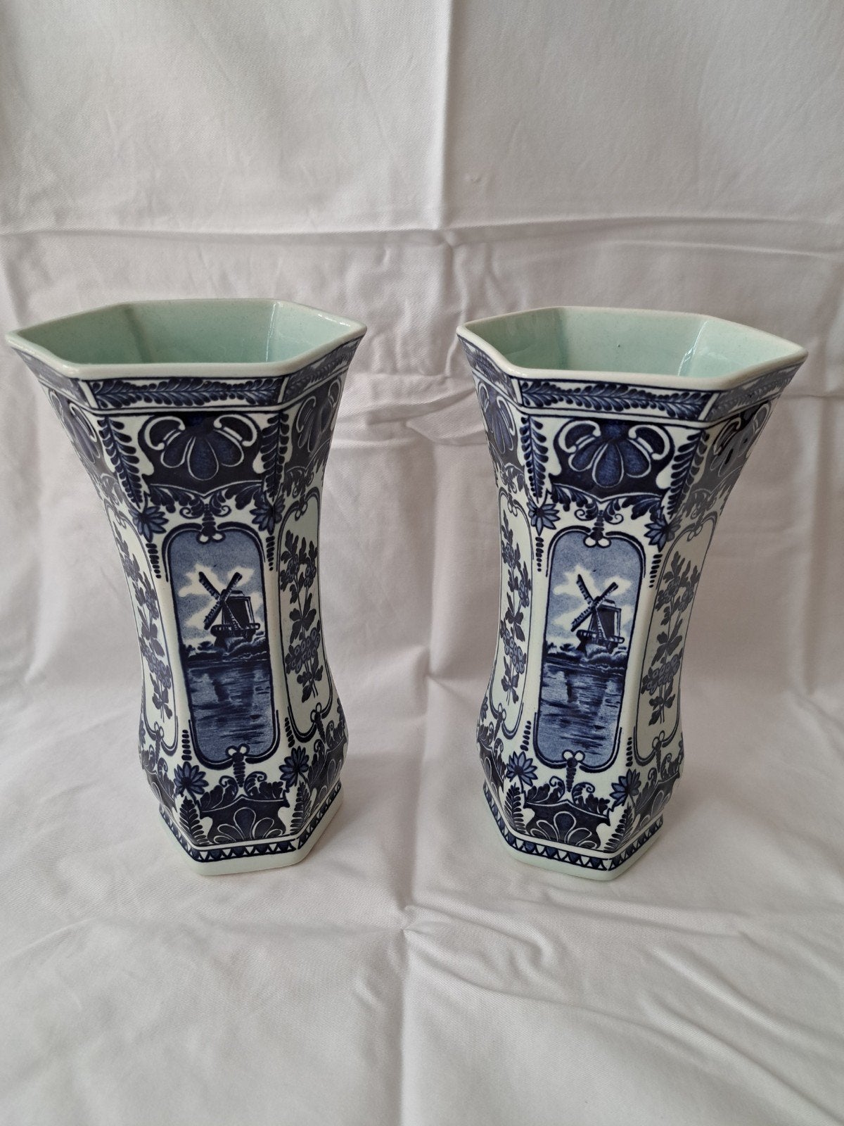 2 Delfts blauwe vazen ., Antiek en Kunst, Ophalen of Verzenden