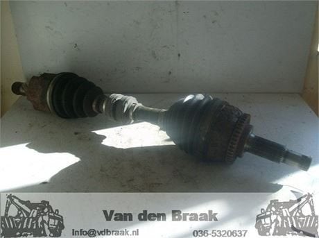 Nissan X-Trail 2.2 DCi 2004-2007 Aandrijfas links, Gebruikt, -, Herkomst onderdeel bekend, -