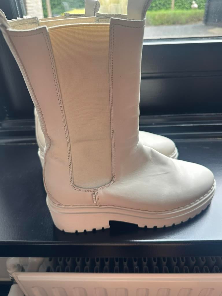 Nubikk beige laarsjes maat 39!(zgan), Ophalen of Verzenden, Zo goed als nieuw, Beige