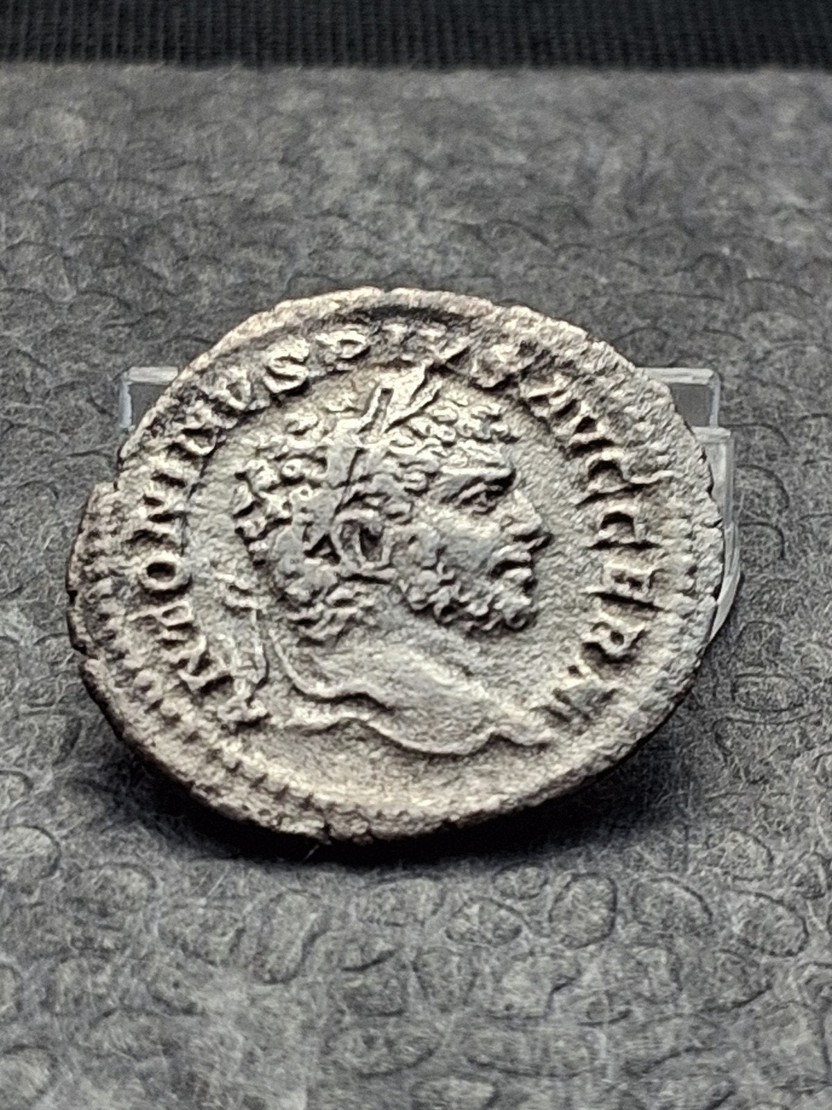 Denarius Caracalla - Romeinse Keizerlijke Munt, Ophalen of Verzenden, Italië, Losse munt, Zilver